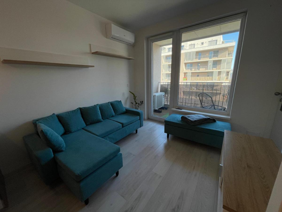 Modern And Quiet Apartment With Air Conditioning And Private Parking Кошице Экстерьер фото